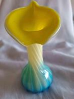 vaasje calla vorm, Huis en Inrichting, Overige kleuren, Ophalen of Verzenden, Minder dan 50 cm, Glas