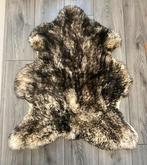 GROTE ECHTE zwart witte schapenvacht 120cm!, Huis en Inrichting, Woonaccessoires | Plaids en Woondekens, Ophalen of Verzenden