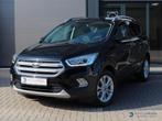 Ford Kuga 1.5 EcoBoost | Titanium | Pano | Navi | Camera | 1, Auto's, Ford, 4 cilinders, Leder en Stof, Zwart, Origineel Nederlands