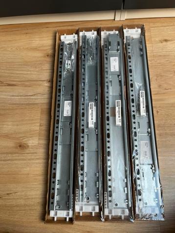 NIEUW Ikea Besta wandrail zilver 60 cm - 4 stuks beschikbaar voor biedingen