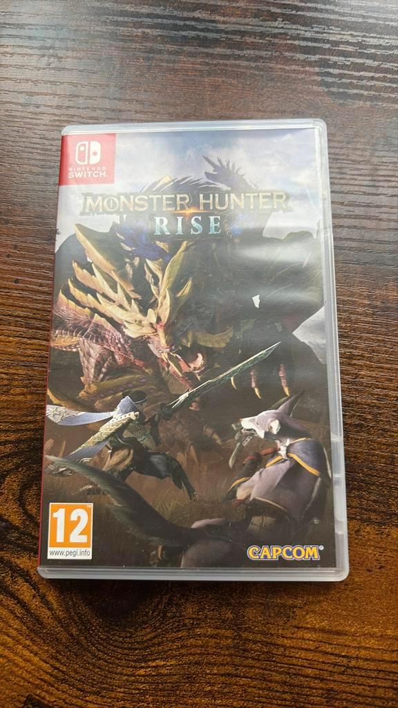 Monster Hunter Rise, Spelcomputers en Games, Games | Nintendo Switch, Zo goed als nieuw, Overige genres, 1 speler, Vanaf 12 jaar