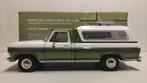 Ford F 100 pick up met huif groen 1976 Greenlight 1:18 KRD, Hobby en Vrije tijd, Modelauto's | 1:18, Ophalen of Verzenden, Zo goed als nieuw