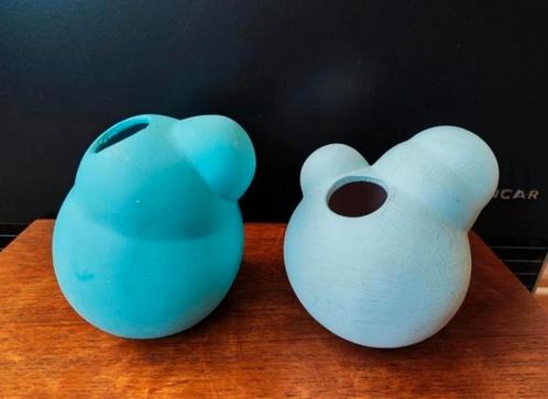 Serax Maison d'être 2x bijzonder vormgegeven keramieken vaas, Huis en Inrichting, Woonaccessoires | Vazen, Gebruikt, Blauw, Minder dan 50 cm