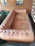 Grote bruine Chesterfield, Huis en Inrichting, Banken | Bankstellen, Ophalen, 250 tot 300 cm, 100 tot 125 cm, Leer