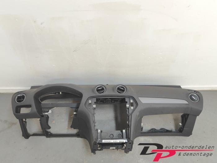 Dashboard van een Ford Mondeo, Auto-onderdelen, Dashboard en Schakelaars, Ford, Gebruikt, 3 maanden garantie, Ophalen of Verzenden