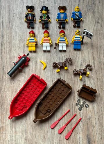 Vintage Lego pirate minifigures 10 stuks + accessoires! beschikbaar voor biedingen