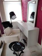 te koop inventaris voor een kapper, Ophalen, Zo goed als nieuw