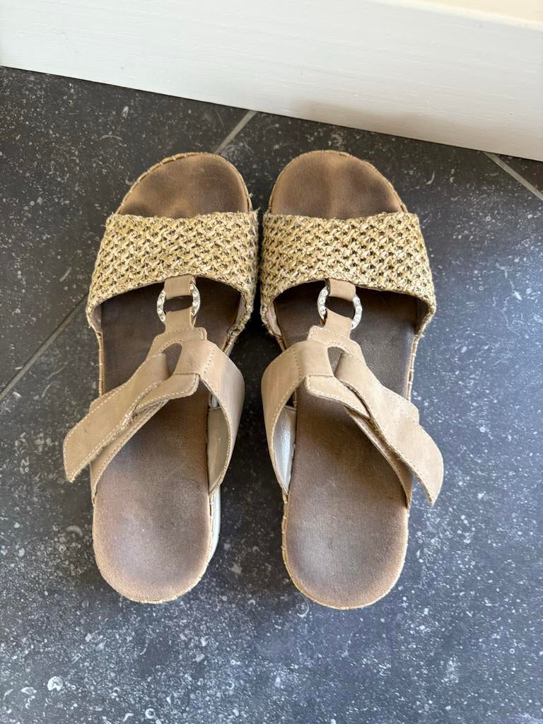 Rieker Sandalen Maat 40 - Zo Goed als Nieuw, Ophalen of Verzenden, Zo goed als nieuw, Beige, Sandalen of Muiltjes