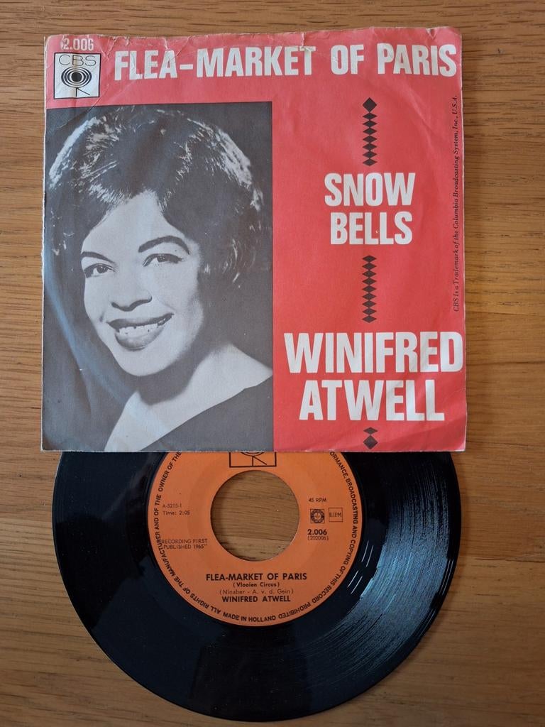 Winifred Atwell - Flea-Market of Paris / Snow Bells (Single), Gebruikt, 7 inch, Single, Ophalen of Verzenden
