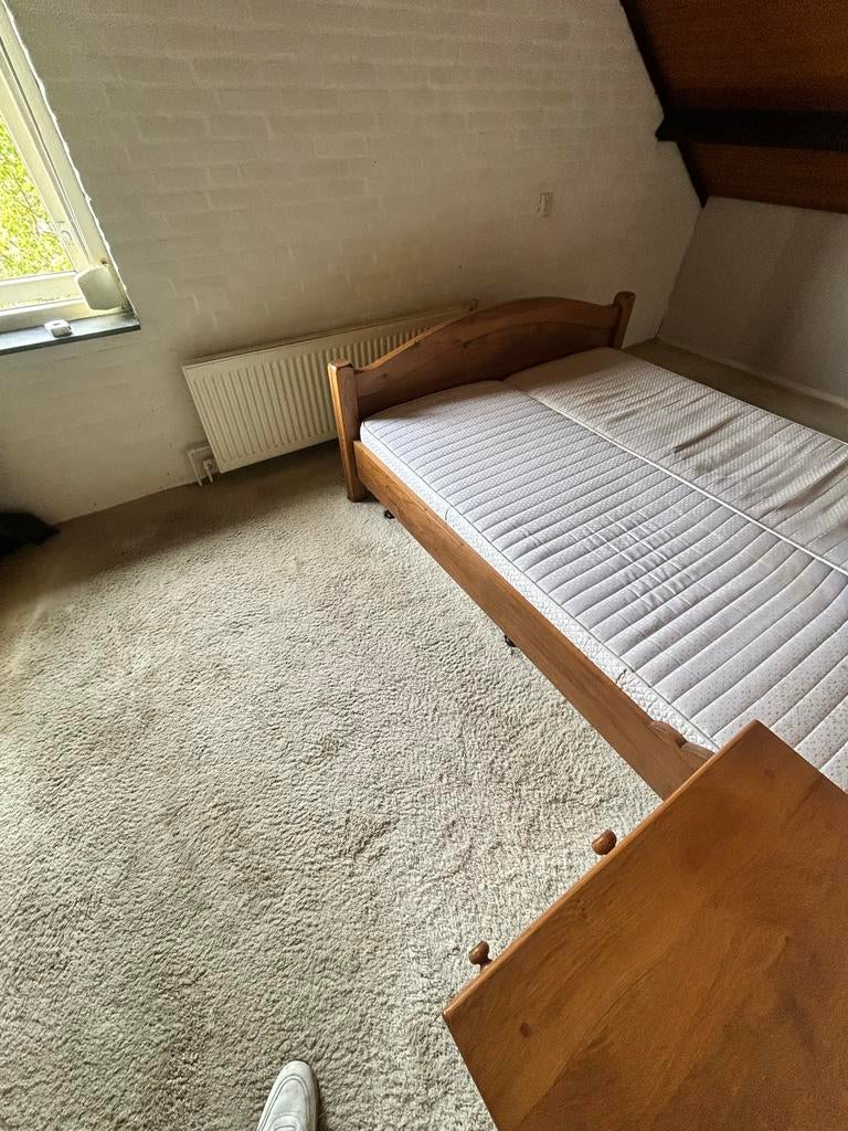Massief houten tweepersoonsbed met nachtkastjes, Huis en Inrichting, Slaapkamer | Bedden, Ophalen, Gebruikt, Bruin, Tweepersoons