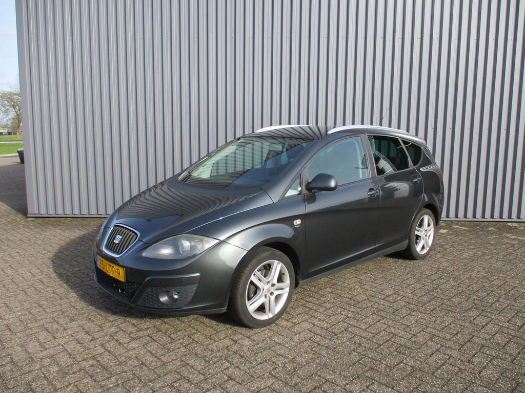 SEAT Altea XL 1.2 TSI Businessline High Navi Airco Trekhaak, Auto's, Voorwielaandrijving, Euro 5, Stof, Gebruikt