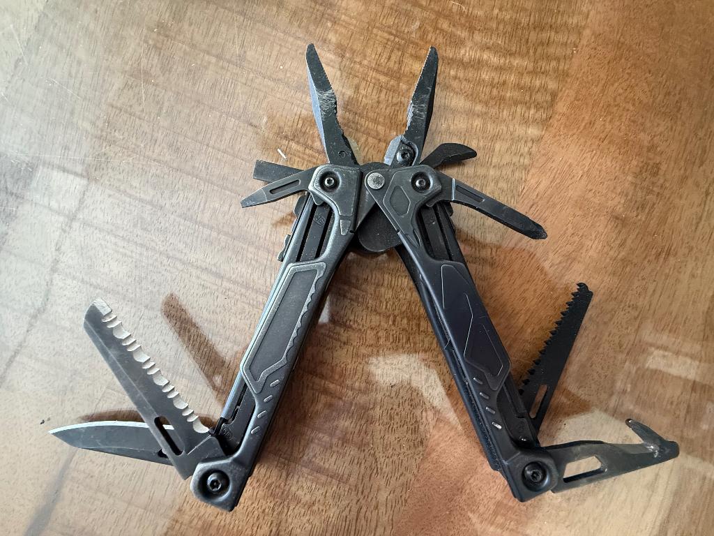 Leatherman - OHT - One Handed Tool, Caravans en Kamperen, Kampeergereedschap, Ophalen of Verzenden, Gebruikt