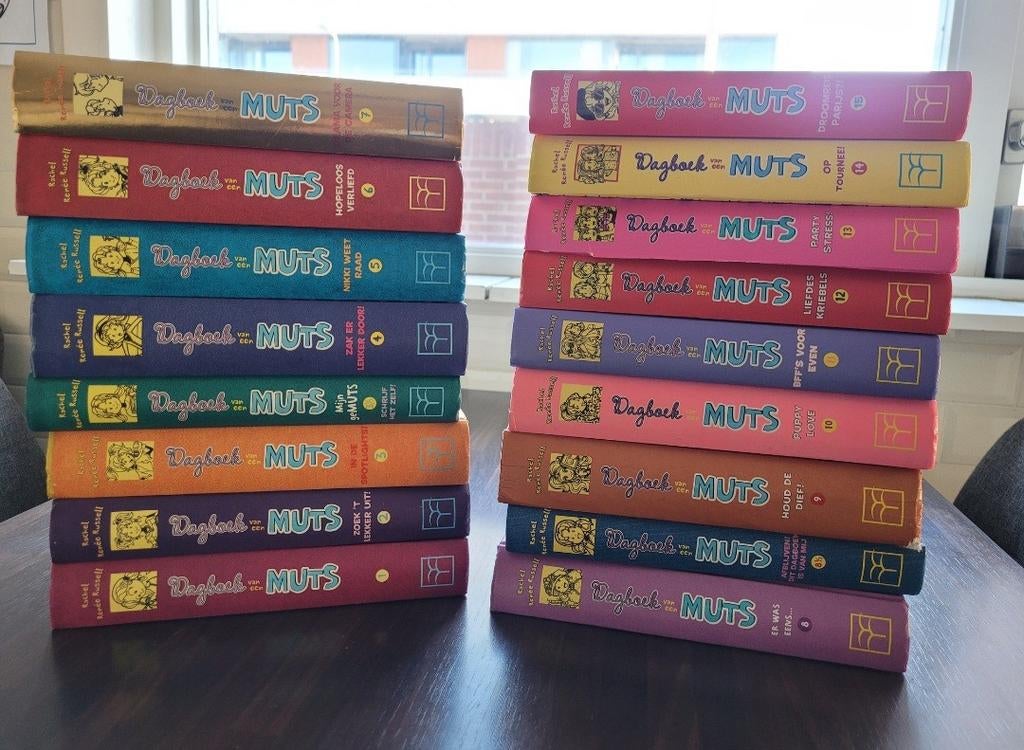 17 delige boeken serie Dagboek van een muts, Ophalen of Verzenden, Gelezen, Rachel Renée Russell