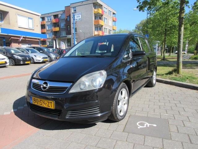 OPEL Zafira 1.6 16V Enjoy Airco/cruise 168.832 km nap, Auto's, Gebruikt, 4 cilinders, 7 stoelen, Zwart