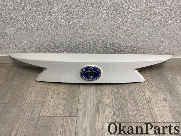 Toyota Auris Station achterklep sierlijst logo, Ophalen of Verzenden, Gebruikt, Achter, Toyota