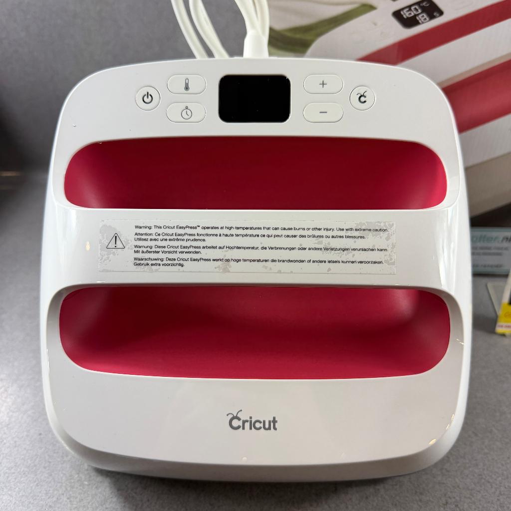 Circut Easy Press 2 | kleding bedrukken | doos | 407186, Gebruikt, Overige thema's, Handgemaakt, Ophalen of Verzenden