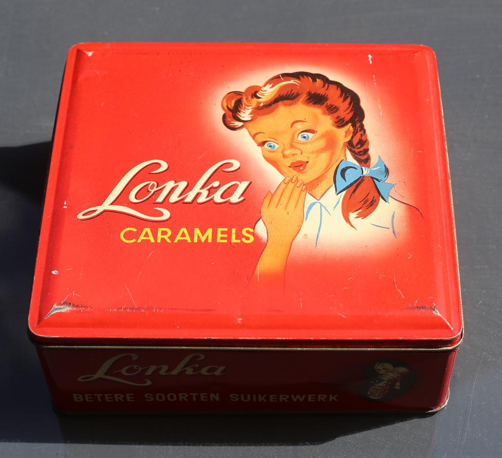 Vintage blik, blikken doos Lonka | betere soorten suikerwerk, Ophalen of Verzenden, Gebruikt, Overige