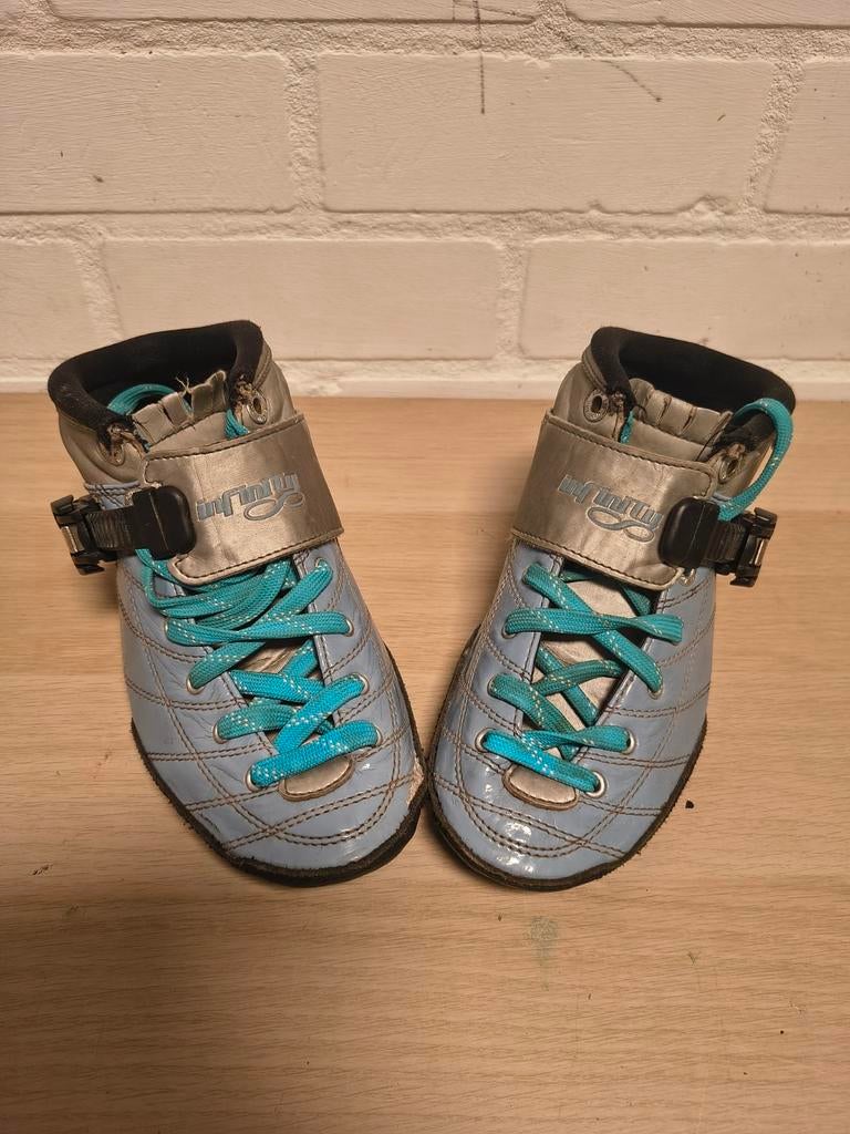 Powerslide Infinity skates maat 36 -, Sport en Fitness, Skeelers, Kinderen, Ophalen of Verzenden, Zo goed als nieuw, Inline skates 4 wielen
