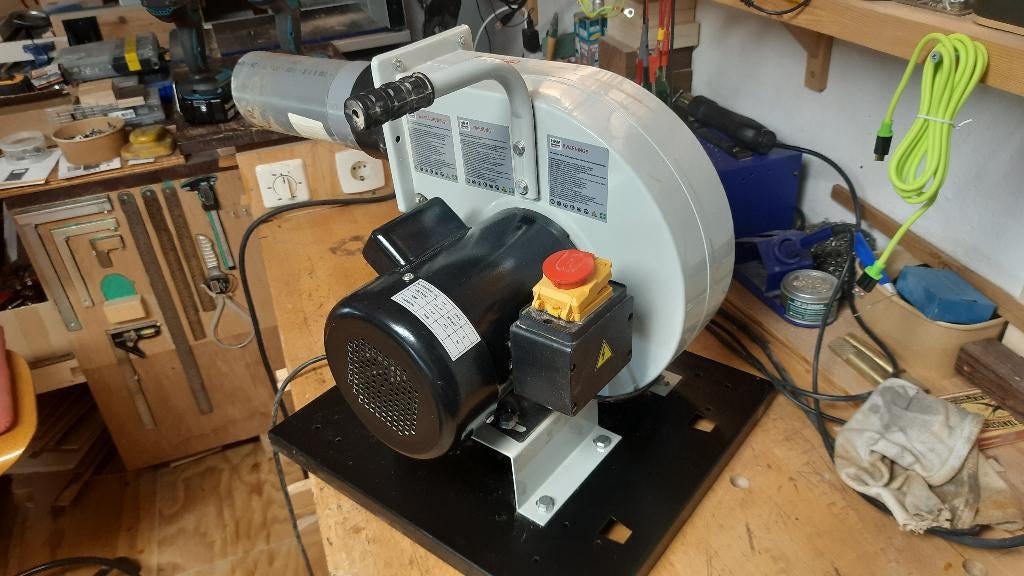 HBM 50 Stofafzuigmachine, Ophalen, Zo goed als nieuw