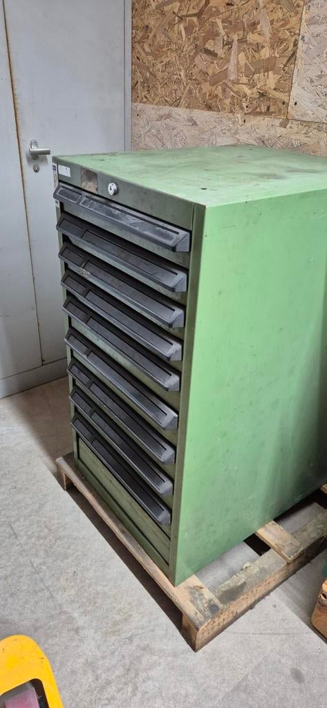 Zöllig ladekast 700x565x1000mm, Doe-het-zelf en Verbouw, Overige Doe-het-zelf en Verbouw, Ophalen