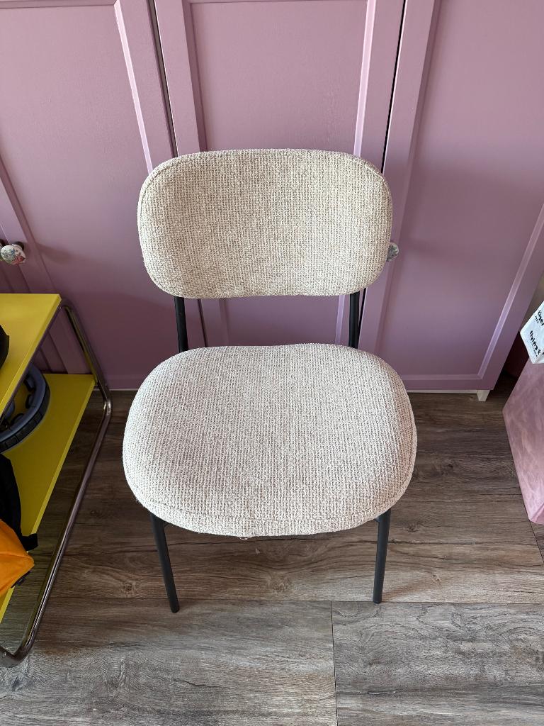 Eetkamerstoel kwantum danine zand, Huis en Inrichting, Stoelen, Ophalen, Gebruikt, Overige kleuren, Eén
