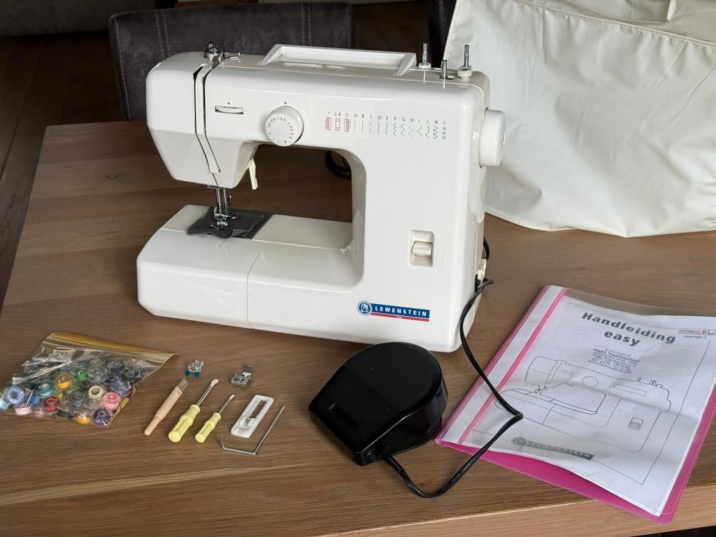 Lewenstein Easy CBE-13 naaimachine, Ophalen of Verzenden, Gebruikt, Naaimachine, Lewenstein