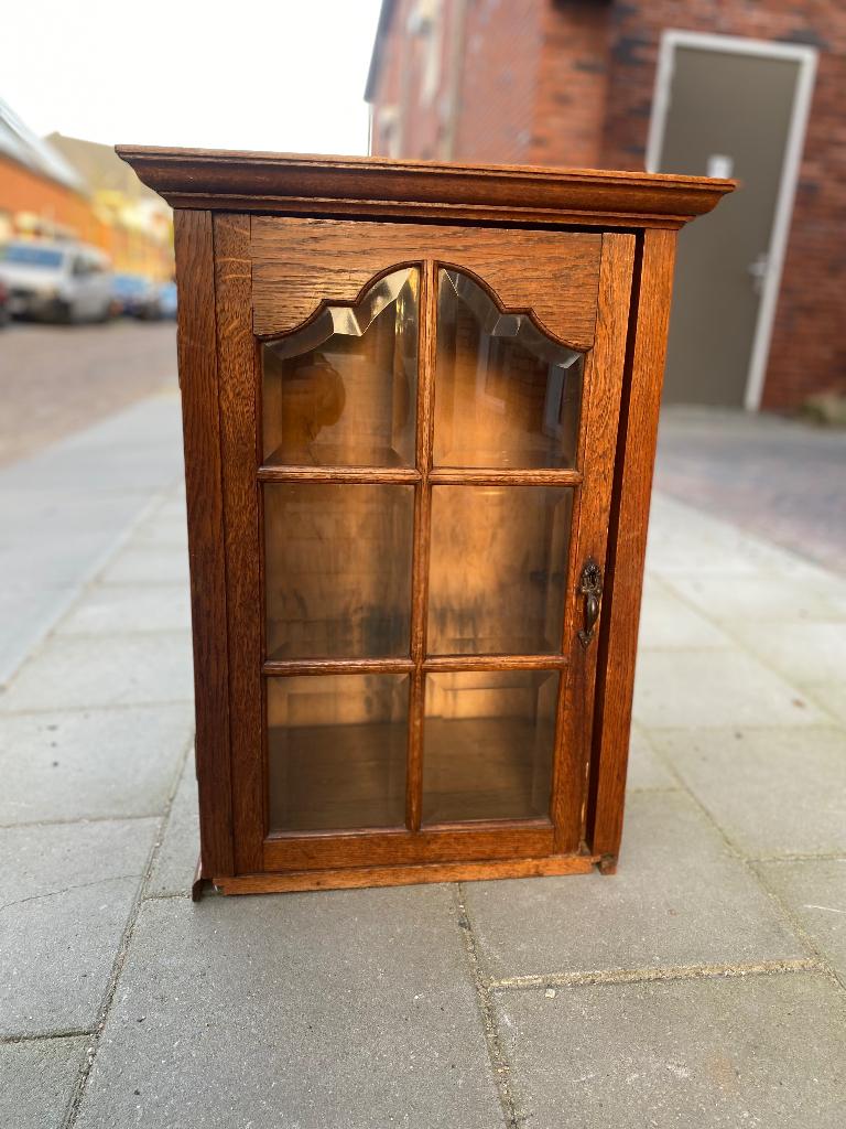 Vintage vitrinekastje, Huis en Inrichting, Kasten | Vitrinekasten, Ophalen, Gebruikt, Vintage, 50 tot 100 cm