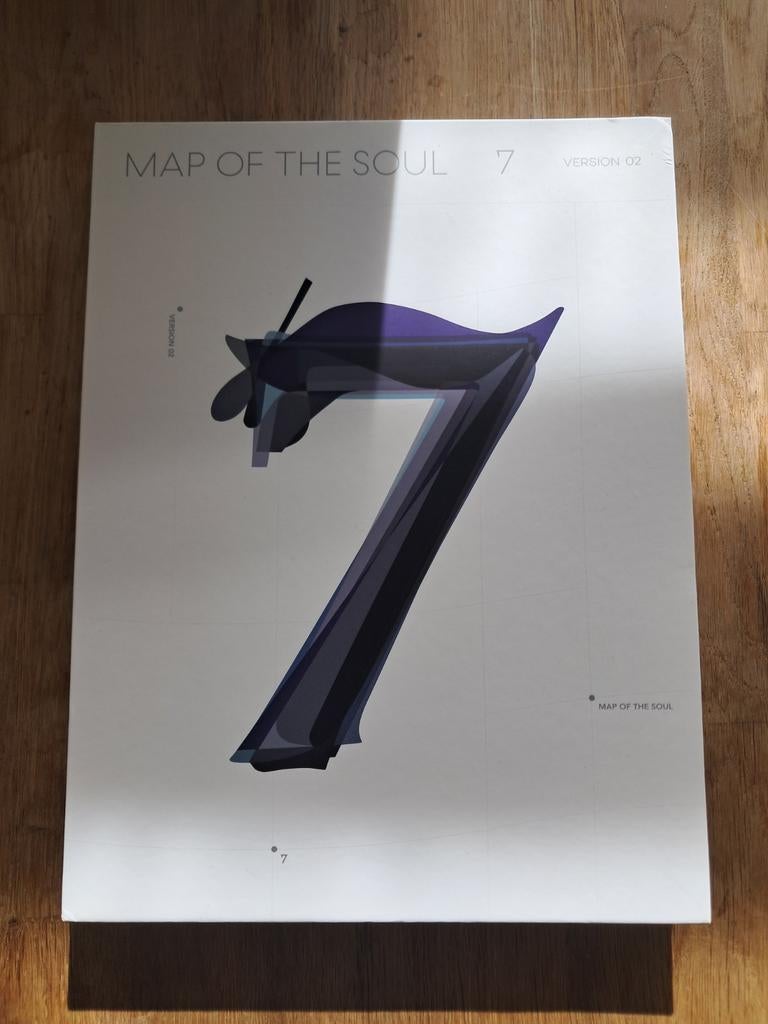 BTS Map of the Soul 7 02 ver., Ophalen of Verzenden, Zo goed als nieuw