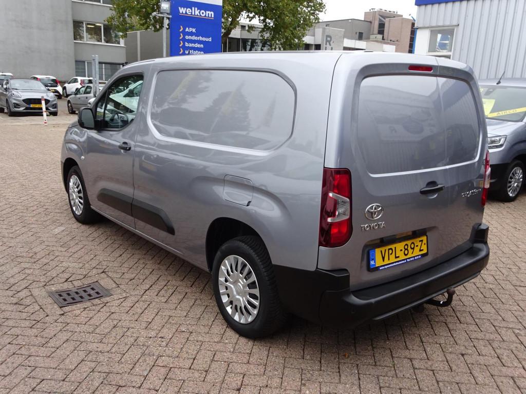 Toyota PROACE CITY 1.5 D-4D Navigator Long 130 PK RECALL REE, Auto's, Bestelauto's, Voorwielaandrijving, Stof, Gebruikt, 4 cilinders