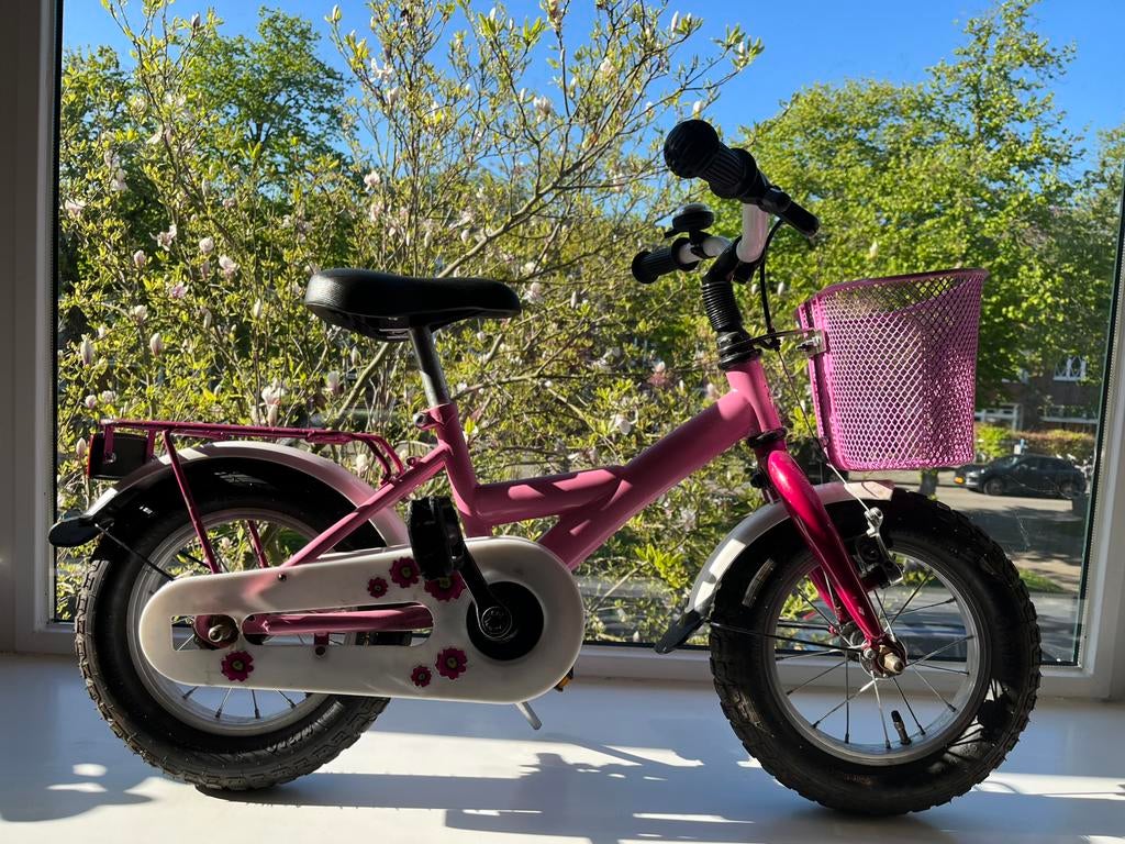 Kinderfiets 12 inch, Fietsen en Brommers, Fietsen | Kinderfietsjes, Ophalen, Zo goed als nieuw, Terugtraprem, Minder dan 16 inch