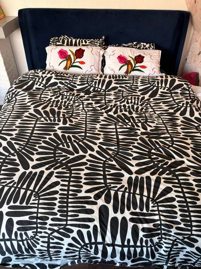Tweepersoonsbed met Matrasje - Zo goed als nieuw, Blauw, Tweepersoons, Ophalen of Verzenden, Zo goed als nieuw