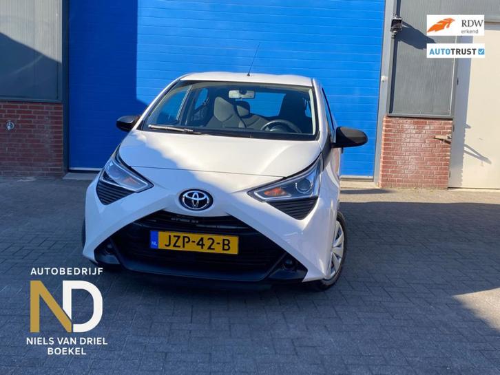 Toyota Aygo 2019 CarPlay, LED, airco, 2 jaar nieuwe APK!, Auto's, Toyota, Bedrijf, Aygo, ABS, Airconditioning, Android Auto, Apple Carplay