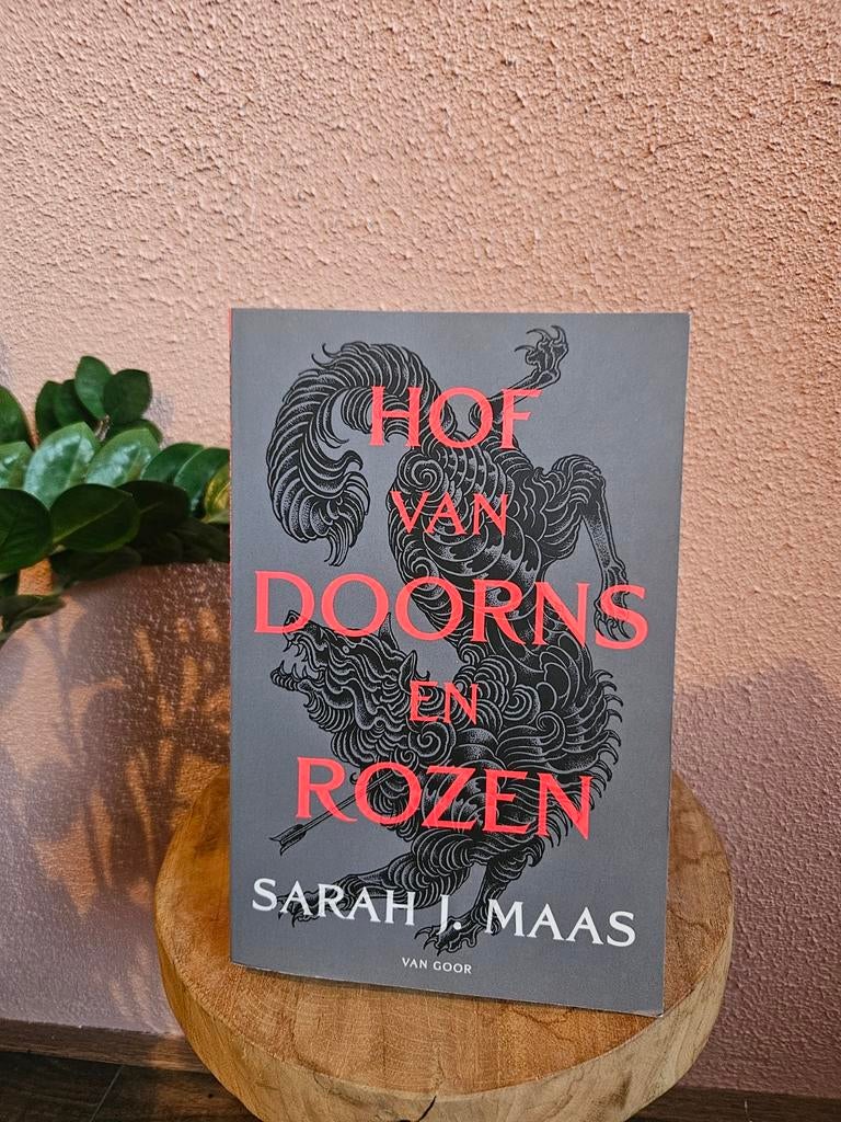 Sarah J. Maas - Hof van doorns en rozen, Boeken, Ophalen, Zo goed als nieuw, Sarah J. Maas