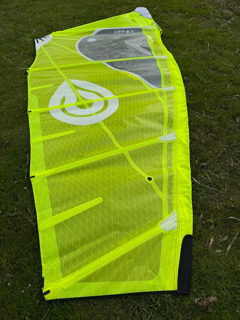 Goya Eclipse 5.0 - Mooi en stevig wave zeil, Ophalen of Verzenden, Zo goed als nieuw, Zeil, 5 tot 7 m²