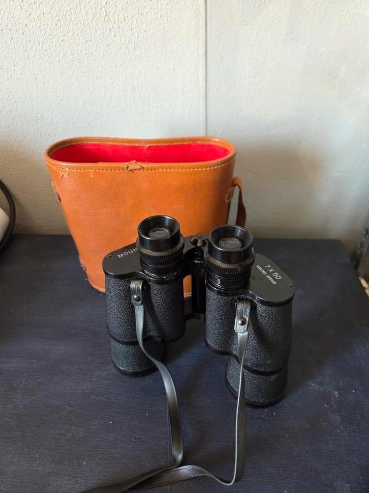 Mounty 7x50 verrekijker met leren foudraal, Audio, Tv en Foto, Optische apparatuur | Verrekijkers, Gebruikt, Porro (met knik)