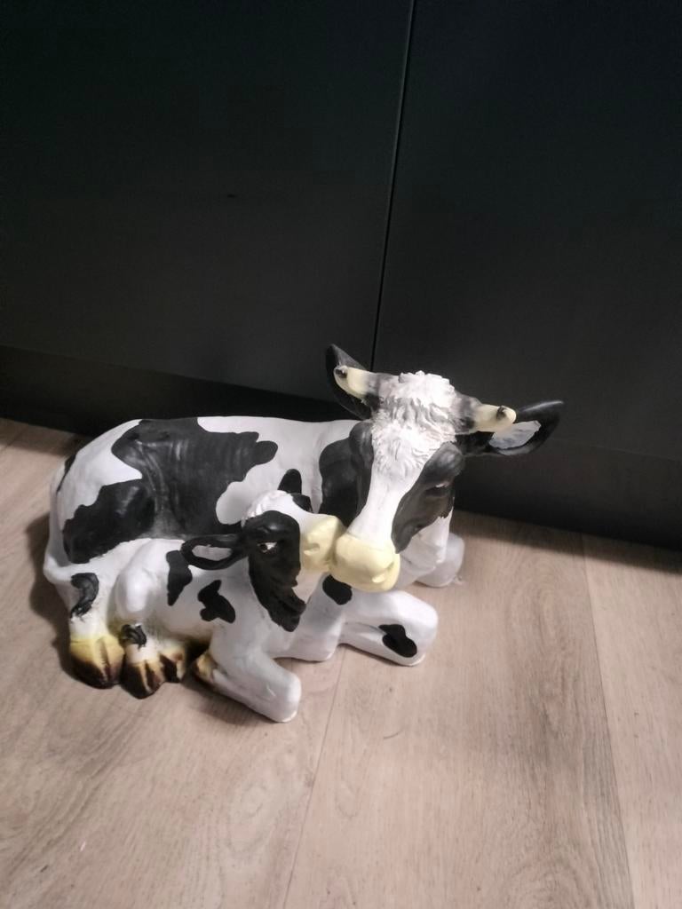 Leuk koeienbeeld met kalf, Ophalen of Verzenden, Zo goed als nieuw, Dier