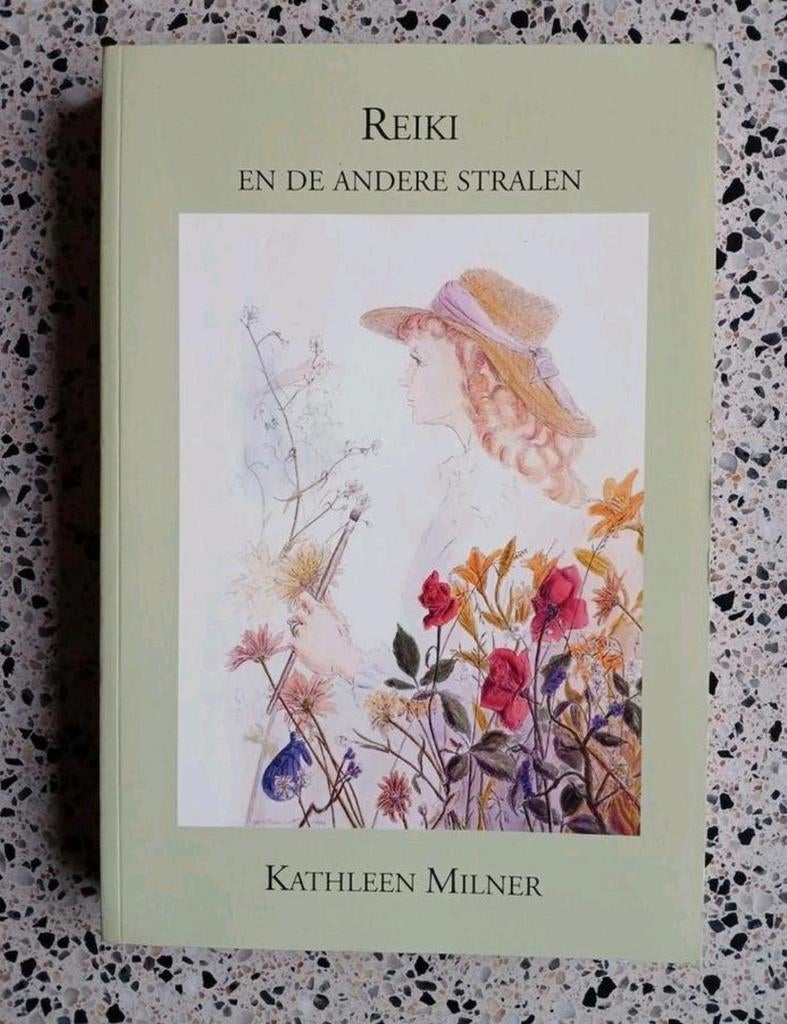 Reiki en de andere stralen - Kathleen Milner zgan vaste prij, Ophalen of Verzenden, Zo goed als nieuw