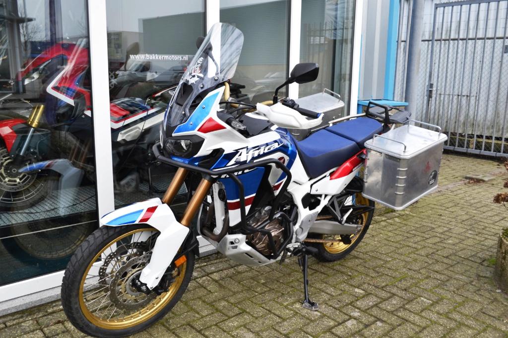 Honda Africa Twin CRF1000L Adv Sports 2018 30th Anniversary, 2 cilinders, Motorrijbewijs A, Bedrijf, Enduro