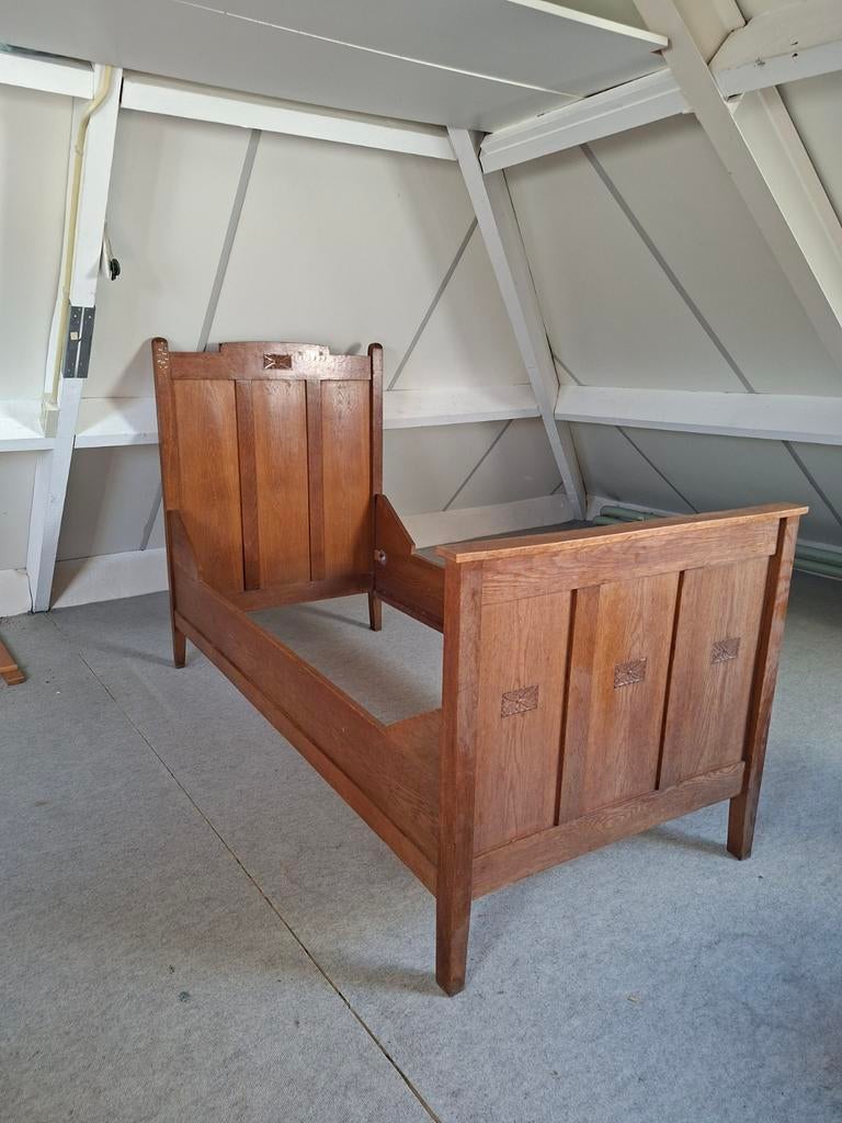 Antiek houten bed, Antiek en Kunst, Antiek | Meubels | Bedden, Ophalen