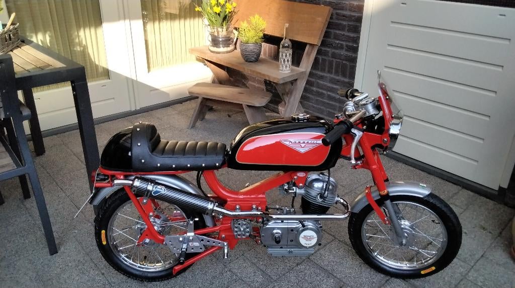 Exclusieve *NASSETTI* Café Racer(tje) Creatie., 49 cc, 3 versnellingen, Maximaal 25 km/u, Ophalen