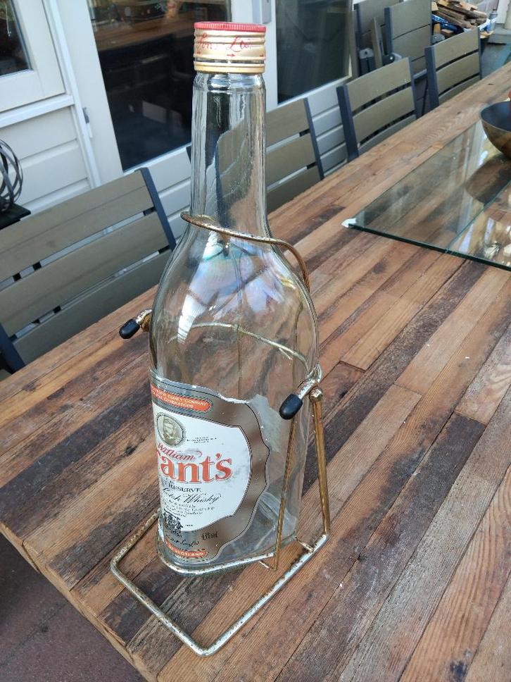 Grote fles Grant´s whisky (leeg, man cave), Verzamelen, Merken en Reclamevoorwerpen, Gebruikt, Gebruiksvoorwerp, Ophalen of Verzenden