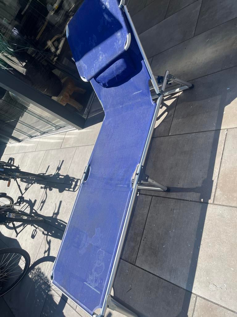 Qbo Aluminium Ligstoel met Verstelbare Rugleuning en Zonnesc, Tuin en Terras, Ligbedden, Ophalen, Gebruikt, Aluminium, Verstelbaar