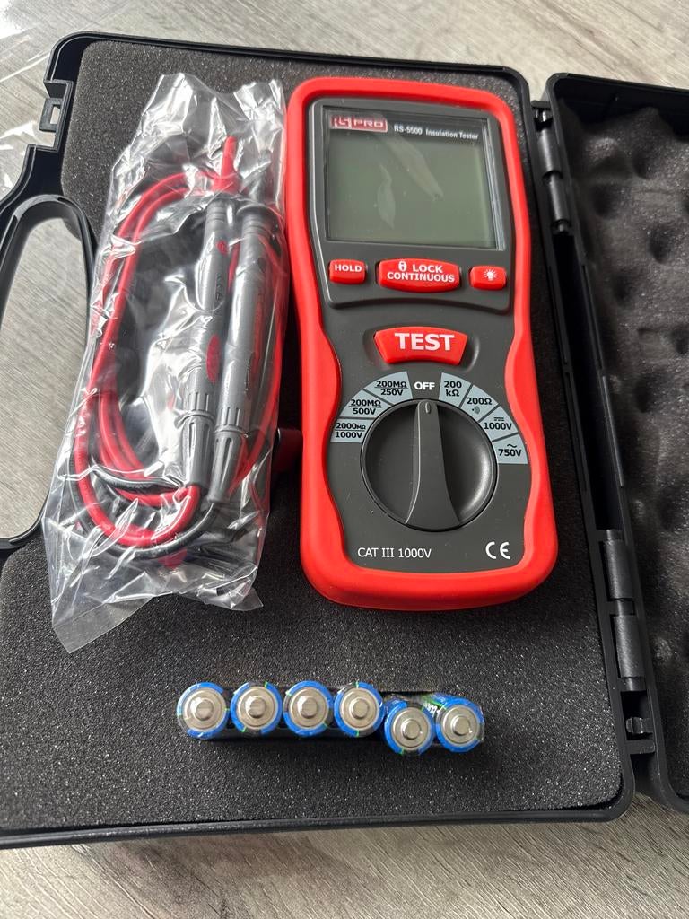 RS 55000 Isolatietester - Nieuw in doos, Ophalen of Verzenden, Nieuw, Elektriciteit
