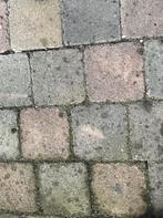 Gratis klinkers ( straatwerk ), Tuin en Terras, Ophalen, Zo goed als nieuw, Beton, Klinkers