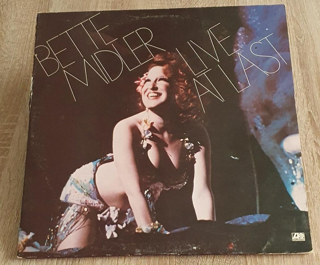 LP - Bette Midler - Live at Last (2LP), Cd's en Dvd's, Ophalen of Verzenden, Gebruikt, 12 inch