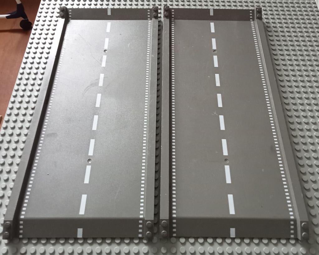 30477px1 (1) 2x Dark Gray Baseplate, Road 32 x 16 Ramp, Inc, Ophalen of Verzenden, Gebruikt