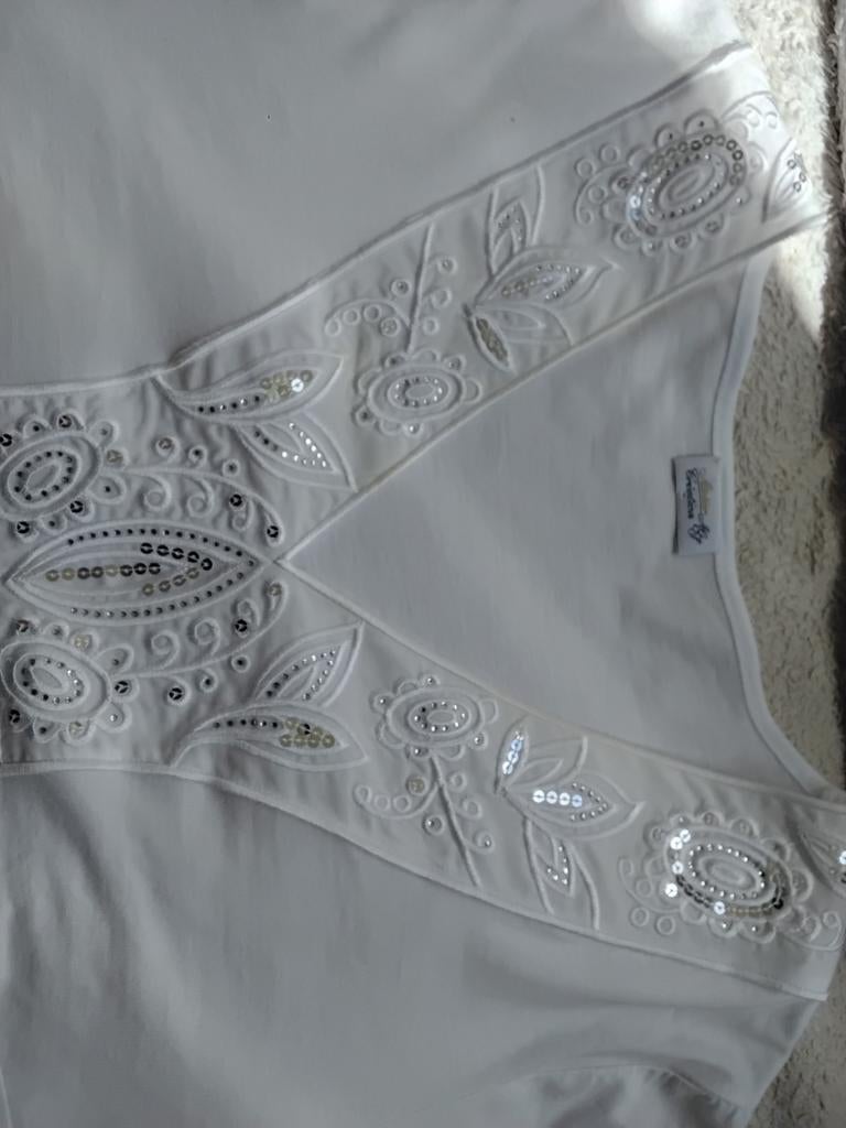 TSHIRT PALLET 44, Kleding | Dames, Ondergoed en Lingerie, Atelier crëation, Ophalen of Verzenden, Wit