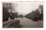 Krommenie Badhuislaan 1937, Verzamelen, Ansichtkaarten | Nederland, Verzenden, 1920 tot 1940, Gelopen, Noord-Holland