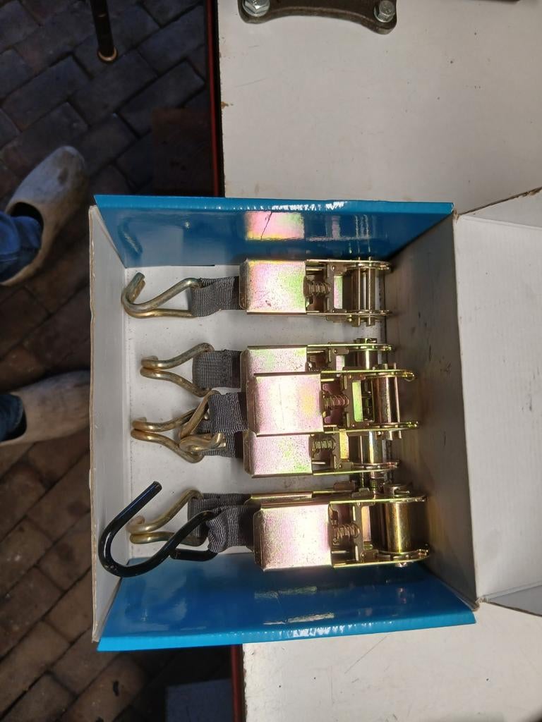 6 Spanners voor tent/zeil/spanband., Ophalen