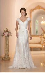 Trouwjurk maat 34 tweedehands, Ophalen of Verzenden, Zo goed als nieuw, Wit, Trouwjurk